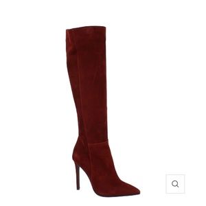 Leonardo burgundy suede leather heeled boots!